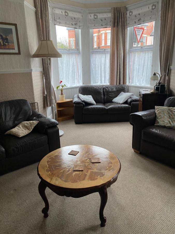 Turret Corner, Colwyn Bay, 5Min Walk To Sandy Beach Villa Conwy Exterior photo